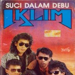Suci Dalam Debu Reggae Version Lyrics And Music By Iklim Arranged By Aztsyarif debu reggae version lyrics