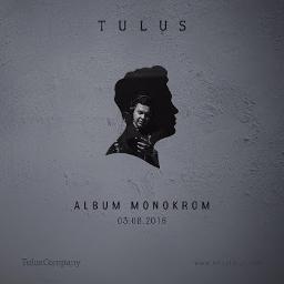 Download lagu manusia kuat tulus