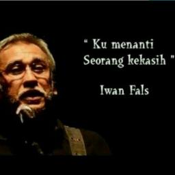 Kumenanti Seorang Kekasih Lyrics And Music By Iwan Fals Arranged By Sksc Zairah kumenanti seorang kekasih lyrics and