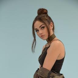 Pretty Girl Lyrics And Music By Maggie Lindemann Arranged By Someoneelsenow